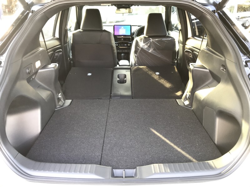 トヨタ ヤリスクロス 8枚目