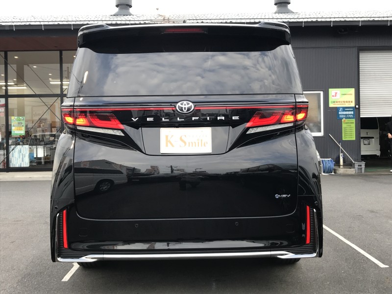 トヨタ ヴェルファイア 5枚目