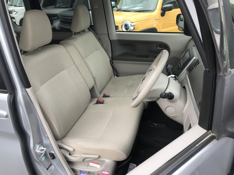 ダイハツ タント 11枚目