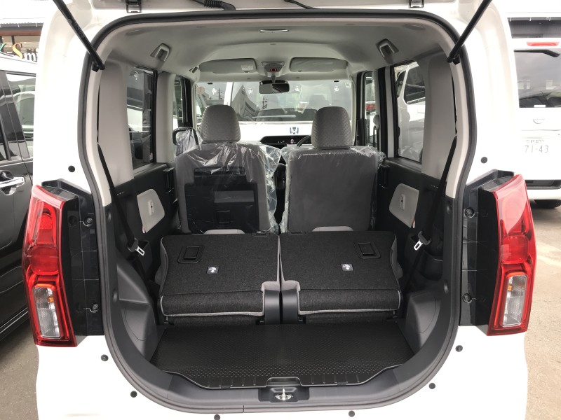 ダイハツ タント 11枚目