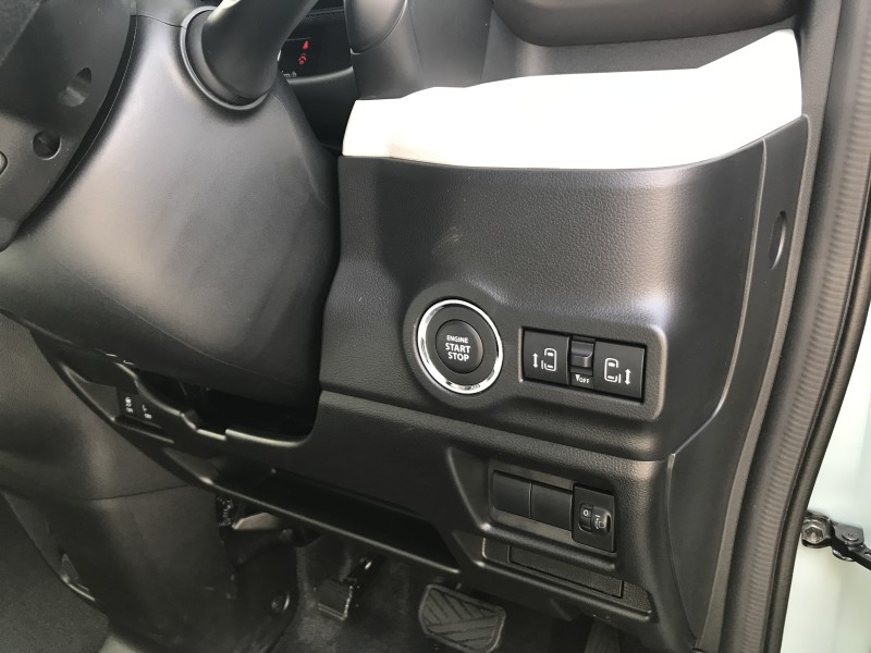 スズキ スペーシア 16枚目