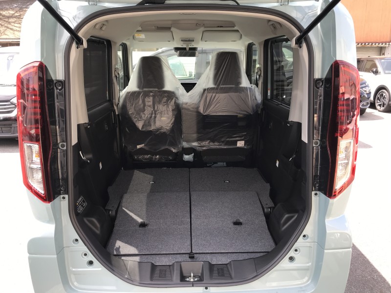 スズキ スペーシア 7枚目