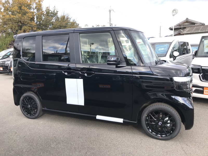 ホンダ N BOX 3枚目