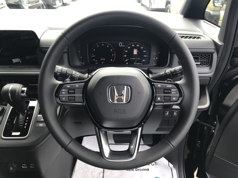 ホンダ ステップワゴンスパーダ 11枚目