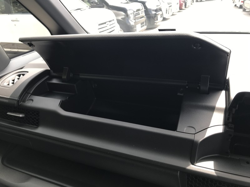 ホンダ ステップワゴンスパーダ 13枚目