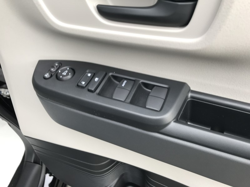 ホンダ N BOX 13枚目