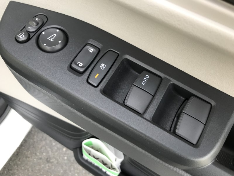 ホンダ N BOX 17枚目