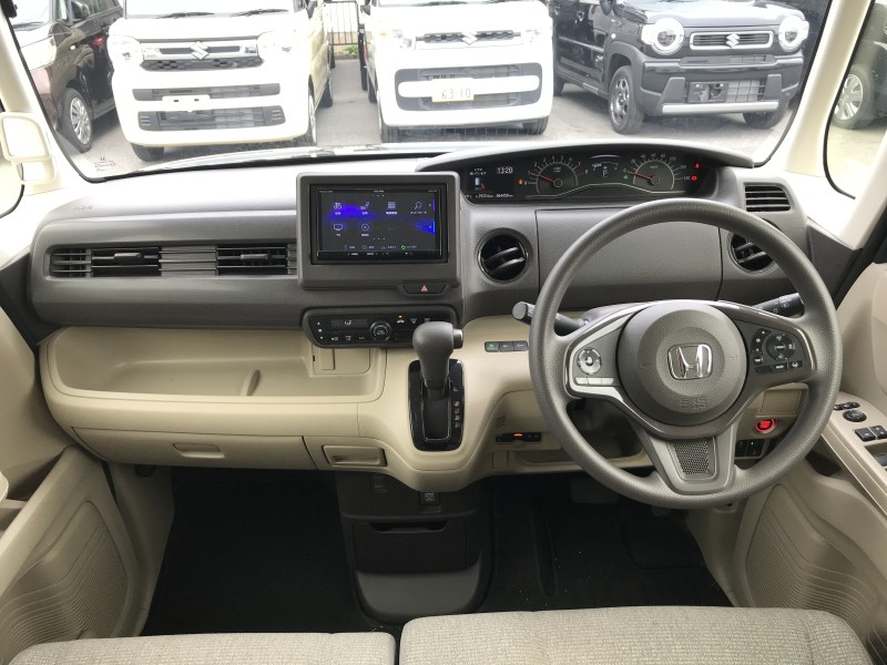 ホンダ N BOX 13枚目