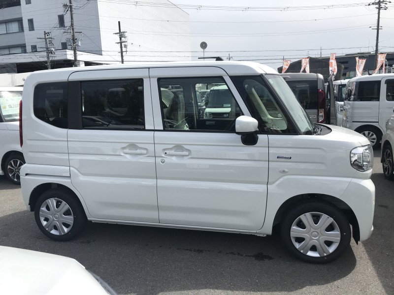 スズキ スペーシア 3枚目