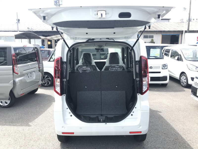 スズキ スペーシア 6枚目