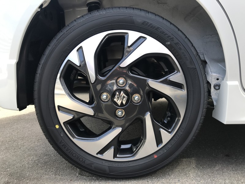 スズキ スペーシア 11枚目