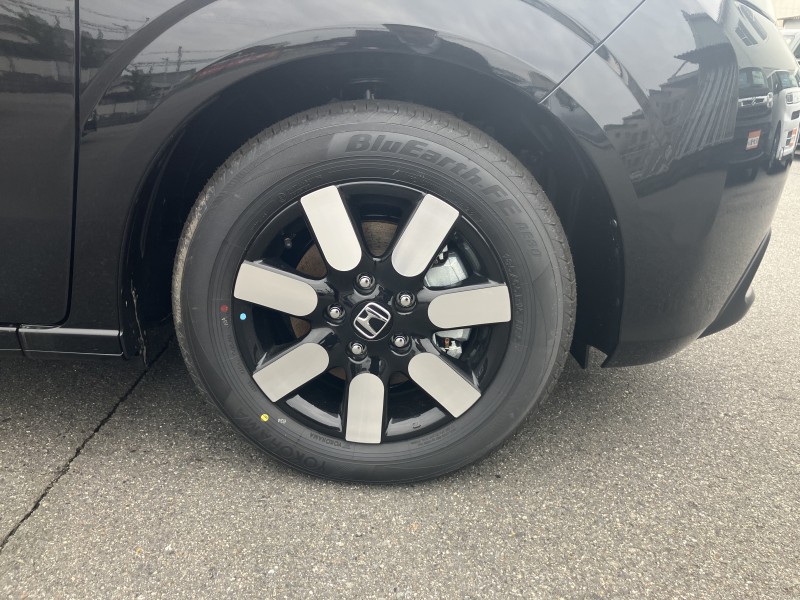 ホンダ フリード 3枚目