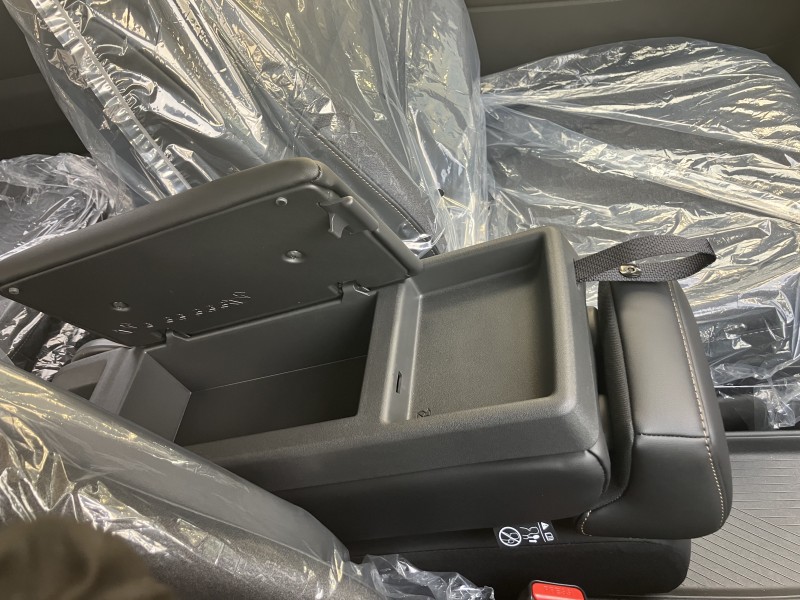 ニッサン セレナ 18枚目