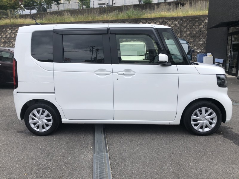ホンダ N BOX 3枚目
