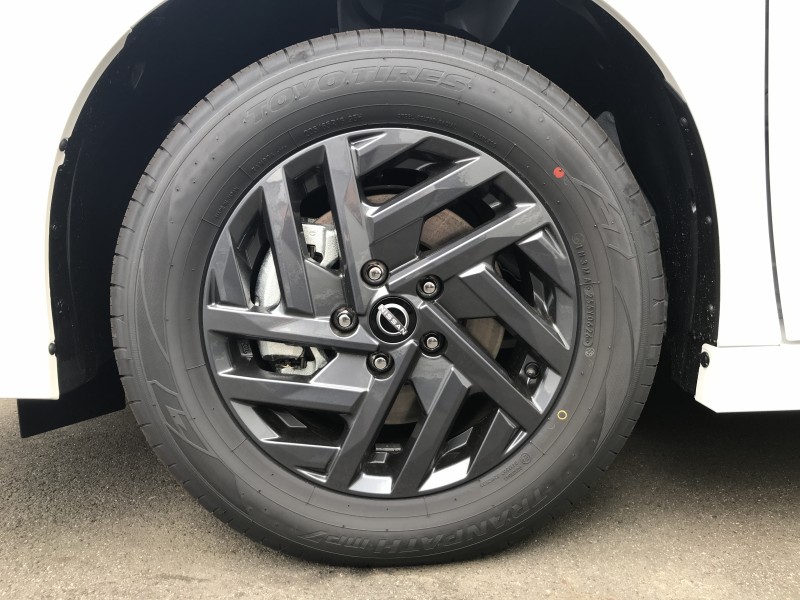 ニッサン セレナ 1枚目