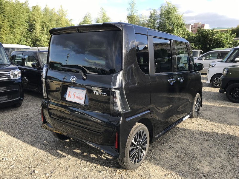 ダイハツ タント 4枚目