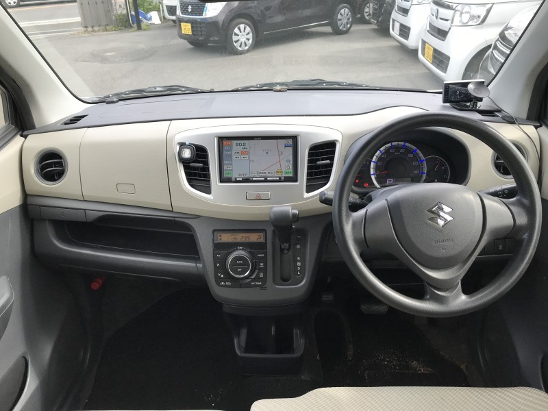 スズキ ワゴンR 13枚目