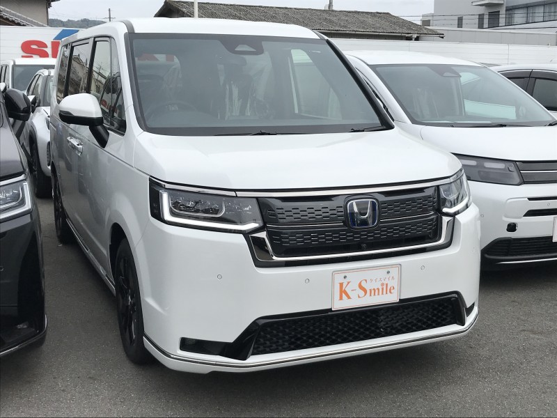 ホンダ ステップワゴンスパーダ 2枚目