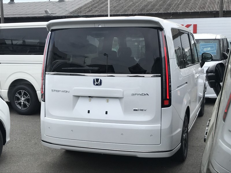 ホンダ ステップワゴンスパーダ 4枚目