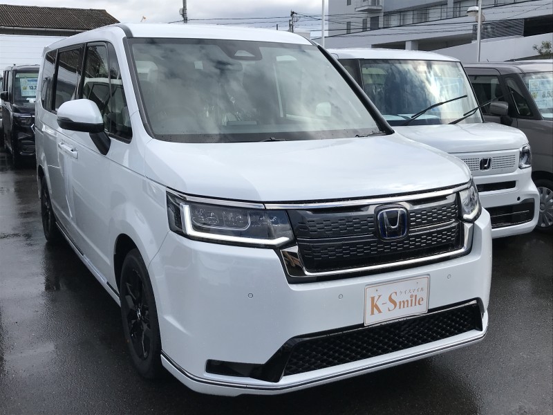 ホンダ ステップワゴンスパーダ 2枚目