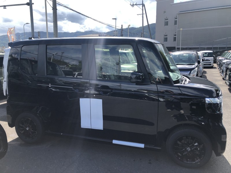 ホンダ N BOX 3枚目
