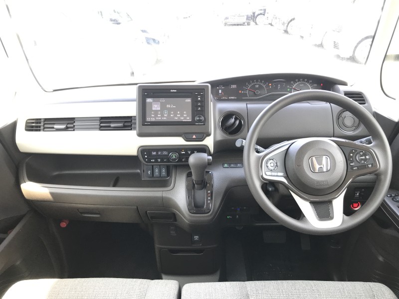 ホンダ N BOX 12枚目
