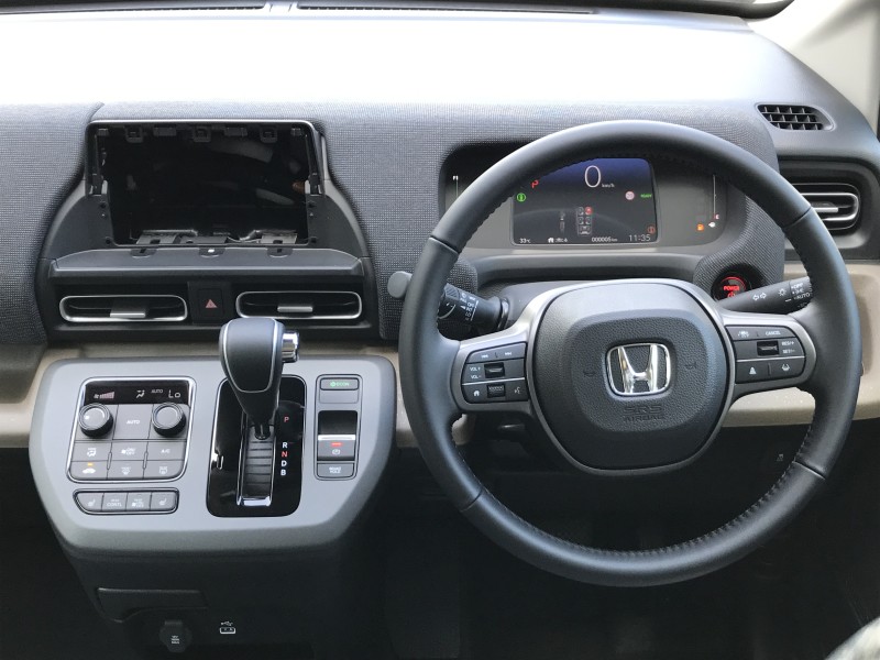 ホンダ フリード 16枚目