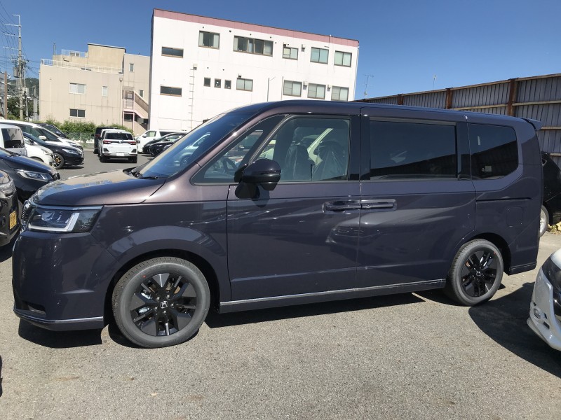ホンダ ステップワゴンスパーダ 10枚目