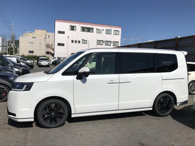 ホンダ ステップワゴンスパーダ 10枚目
