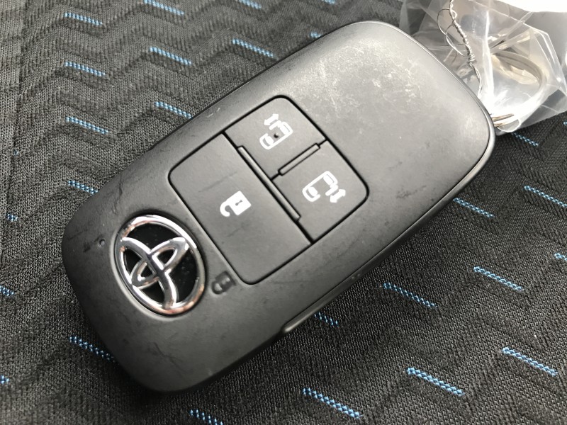 トヨタ ルーミー 7枚目