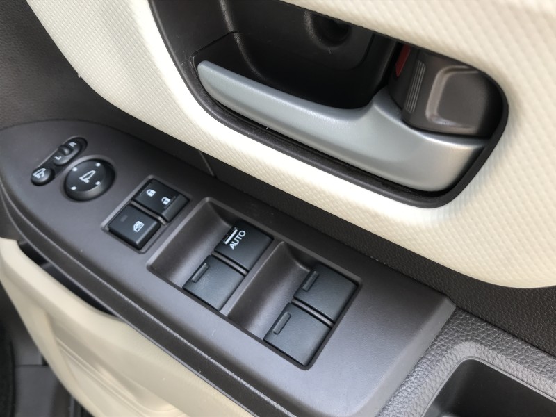 ホンダ N BOX 10枚目