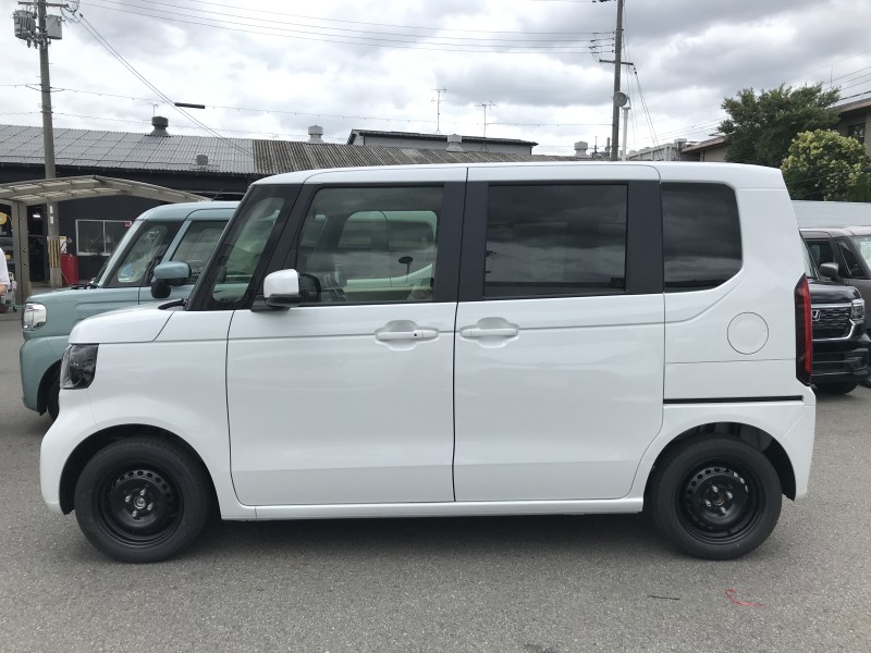 ホンダ N BOX 17枚目