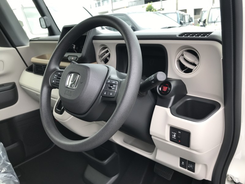 ホンダ N BOX 4枚目