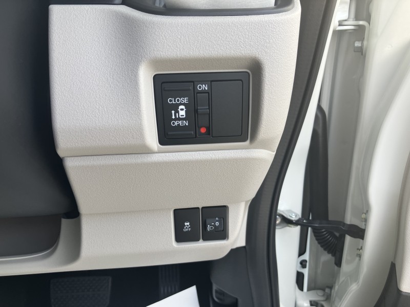 ホンダ N BOX 5枚目
