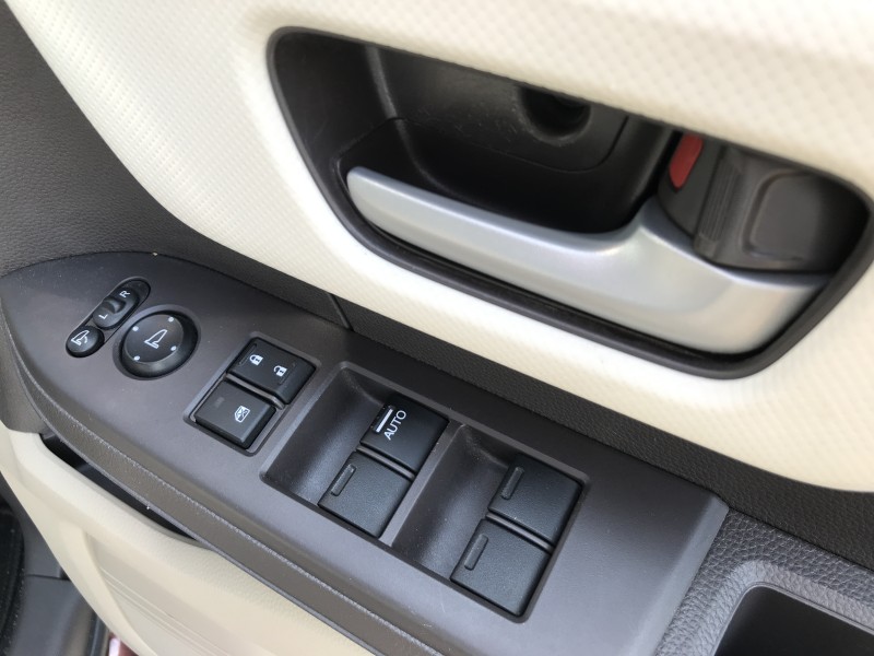 ホンダ N BOX 11枚目