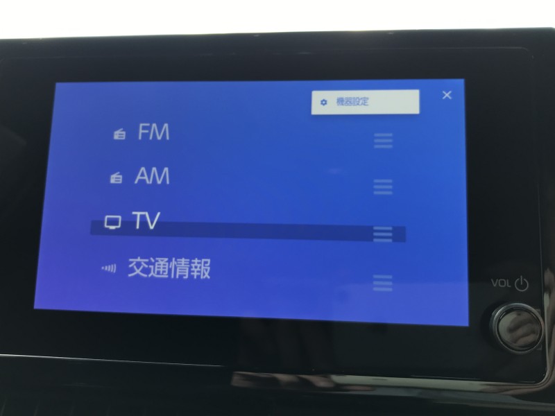 トヨタ カローラスポーツ 3枚目