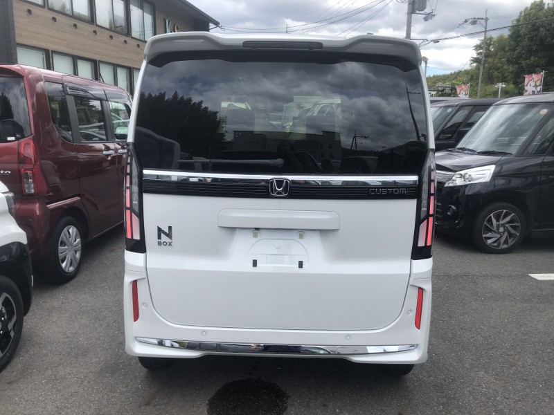 ホンダ N BOX 5枚目