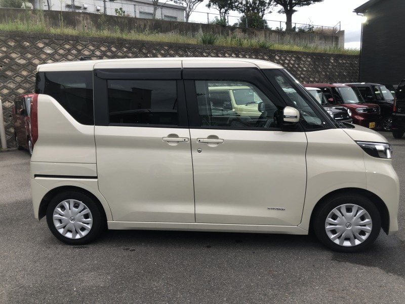 ニッサン ルークス 3枚目