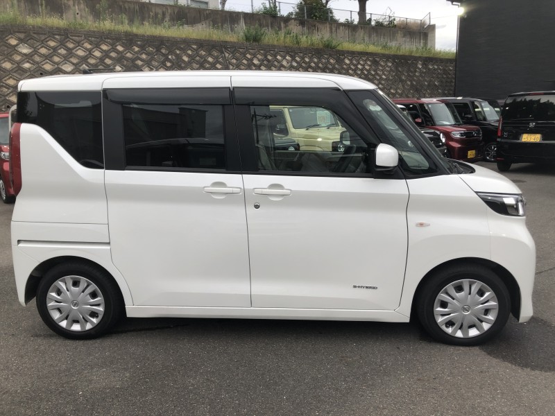 ニッサン ルークス 3枚目
