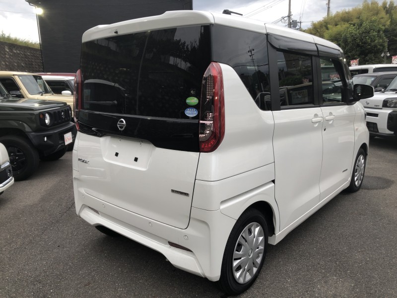 ニッサン ルークス 4枚目