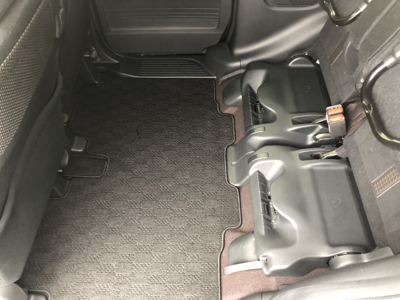 ホンダ N BOX 12枚目