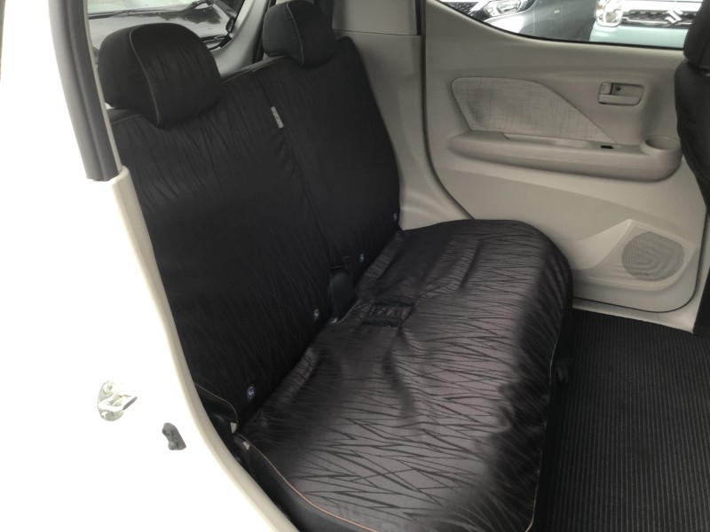 三菱 eKワゴン 11枚目