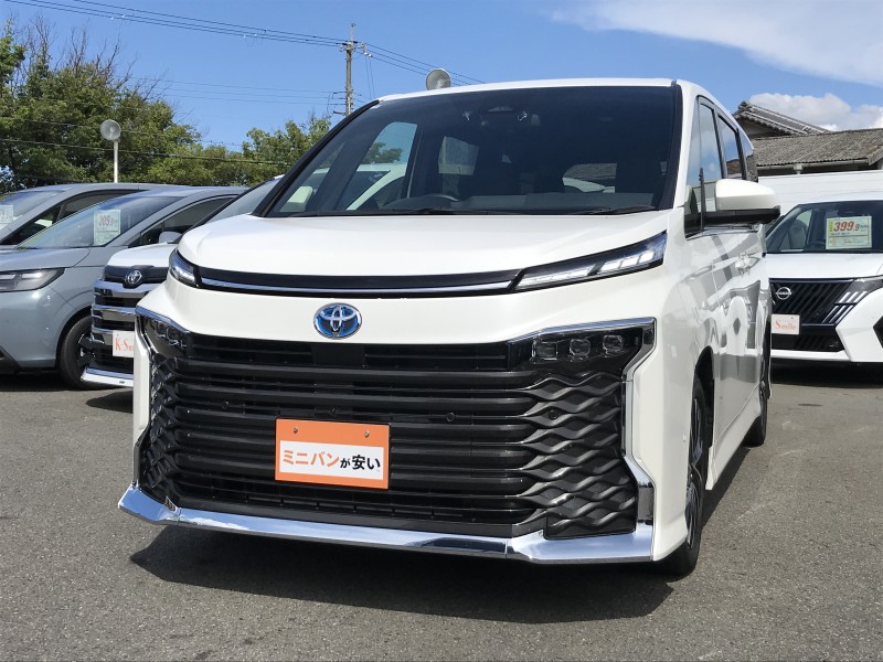 トヨタ ヴォクシー 0枚目