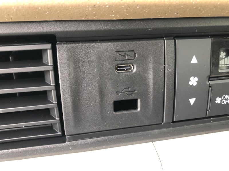 ホンダ N BOX 13枚目