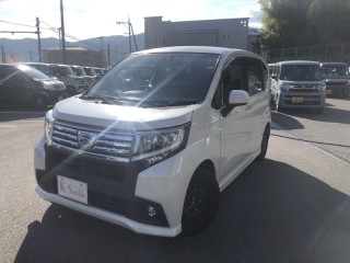 ダイハツ ムーヴ