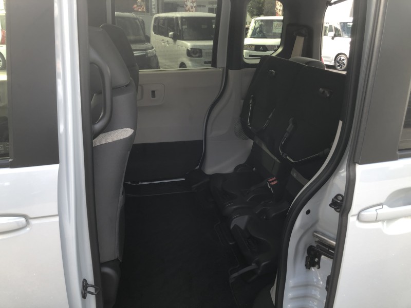 ホンダ N BOX 12枚目