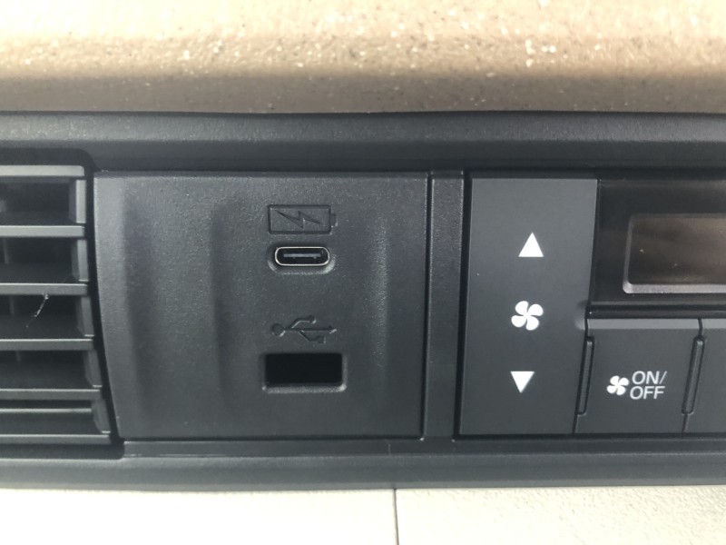 ホンダ N BOX 17枚目