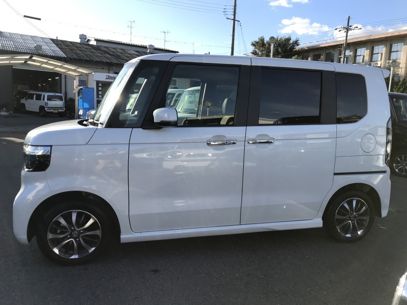ホンダ N BOX 18枚目