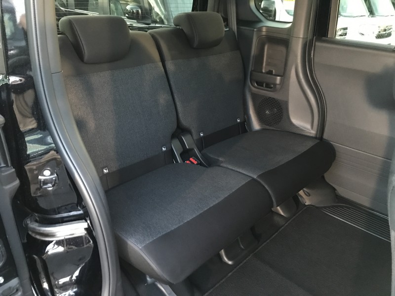 ホンダ N BOX 11枚目