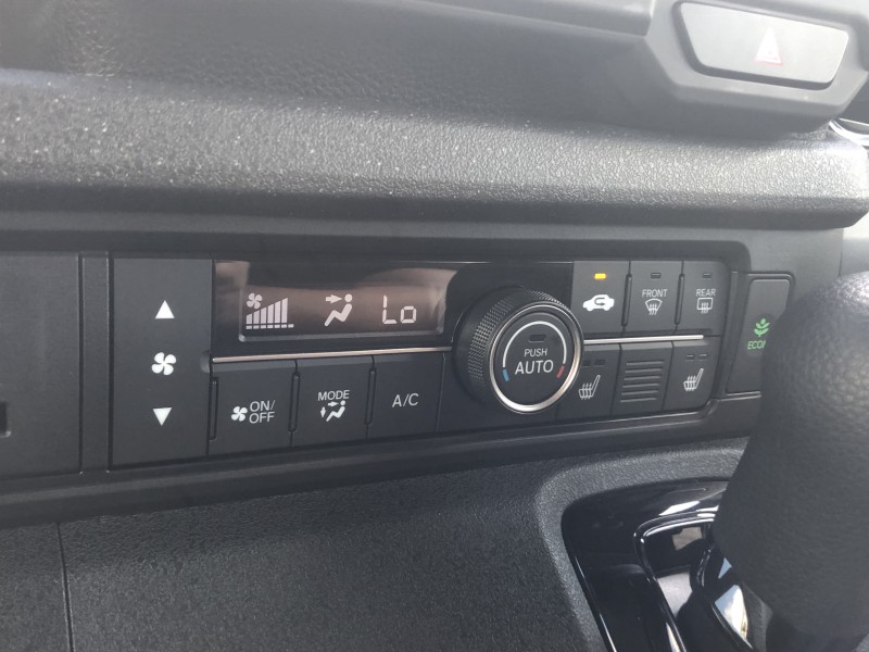 ホンダ N BOX 18枚目